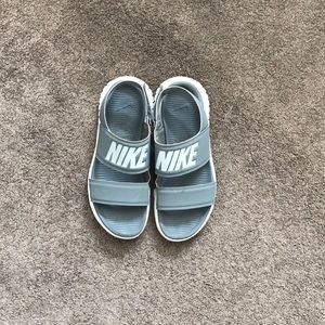 Nike Tanjun Sandals